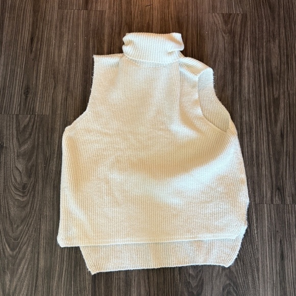 Double Zero Womens White Sleeveless Turtleneck Top Sweater - Picture 3 of 6